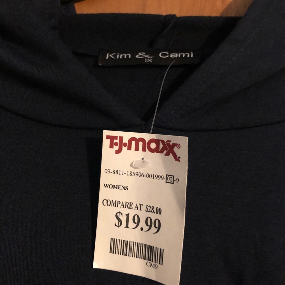 NWT. Kim & Cami light weight ruffle hoodie.